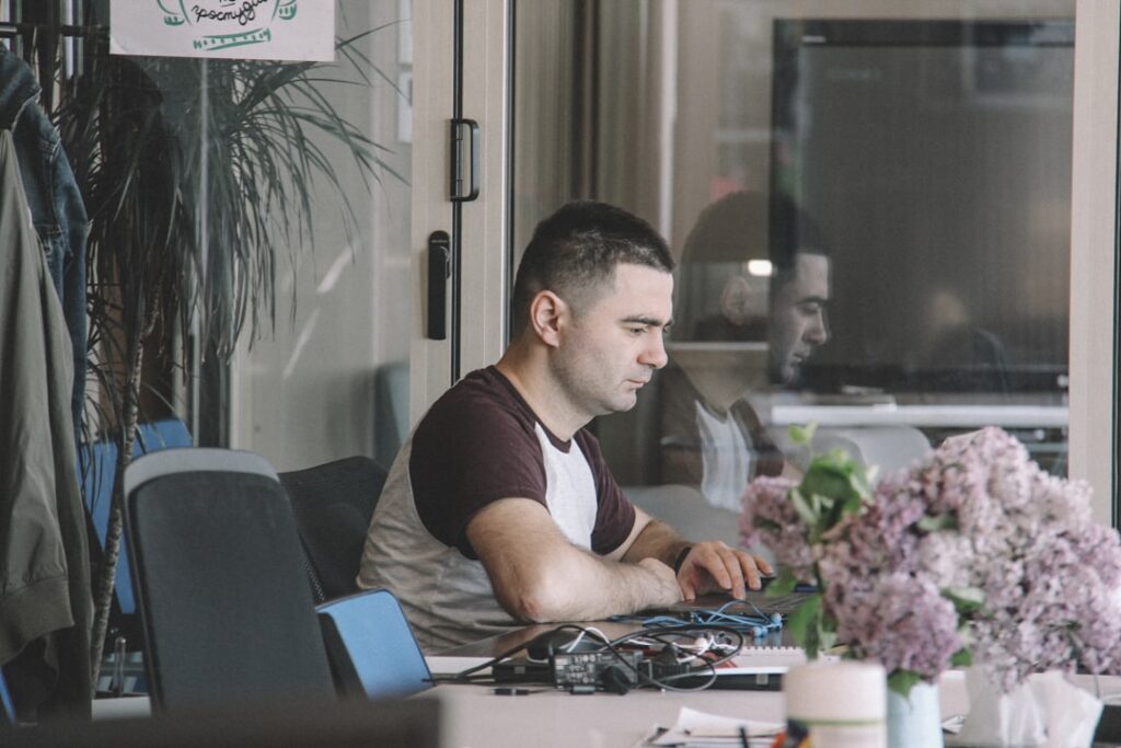 découvrez tout ce que vous devez savoir sur le code bancaire : définition, utilité et comment le trouver facilement pour vos transactions.