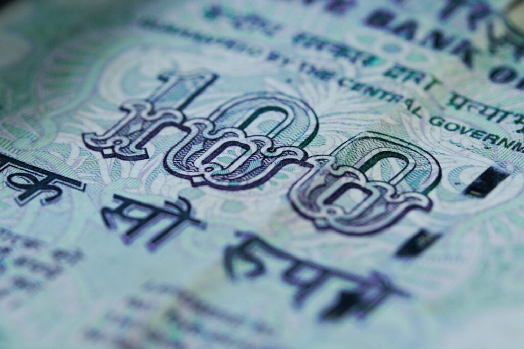 découvrez les salaires dans le secteur bancaire : niveaux de rémunération, avantages et perspectives de carrière.