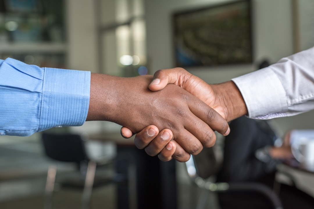 découvrez les meilleures pratiques de gestion des ressources humaines pour optimiser le recrutement, la formation et le développement des talents au sein de votre entreprise.